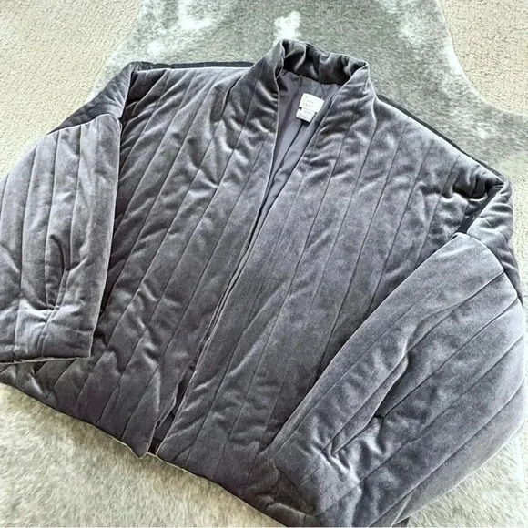 Quilted Velvet Waist Duster Open Jacket - Picture 3 of 12